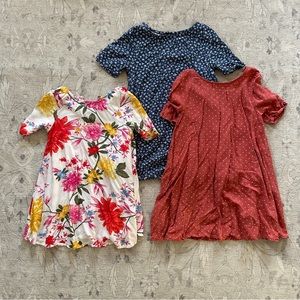 Bundle of girls Old Navy dresses - 3T/4T